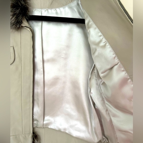 🎉HP🎉 NWOT Genuine Leather Fur Trimmed Jacket - Picture 4 of 6